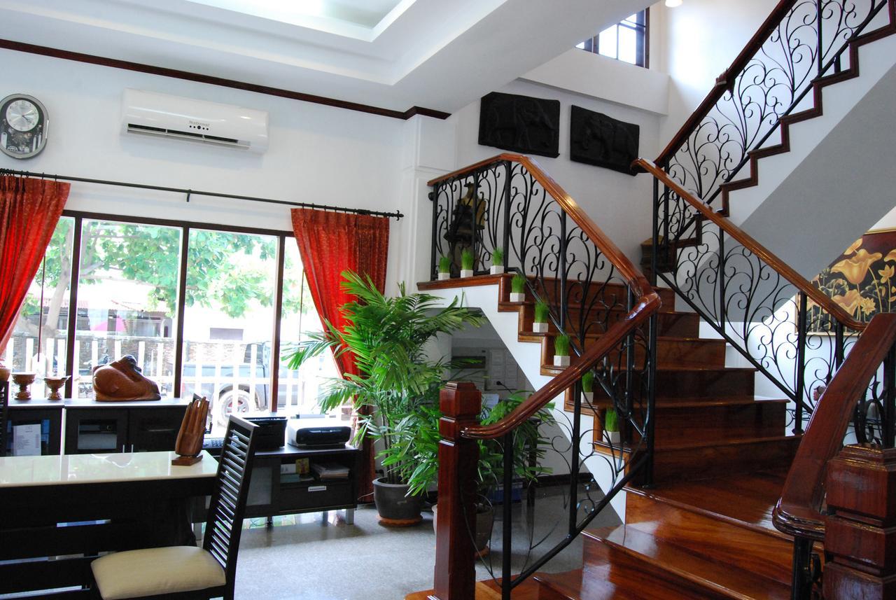 Vayakorn Inn Vientiane Exteriör bild
