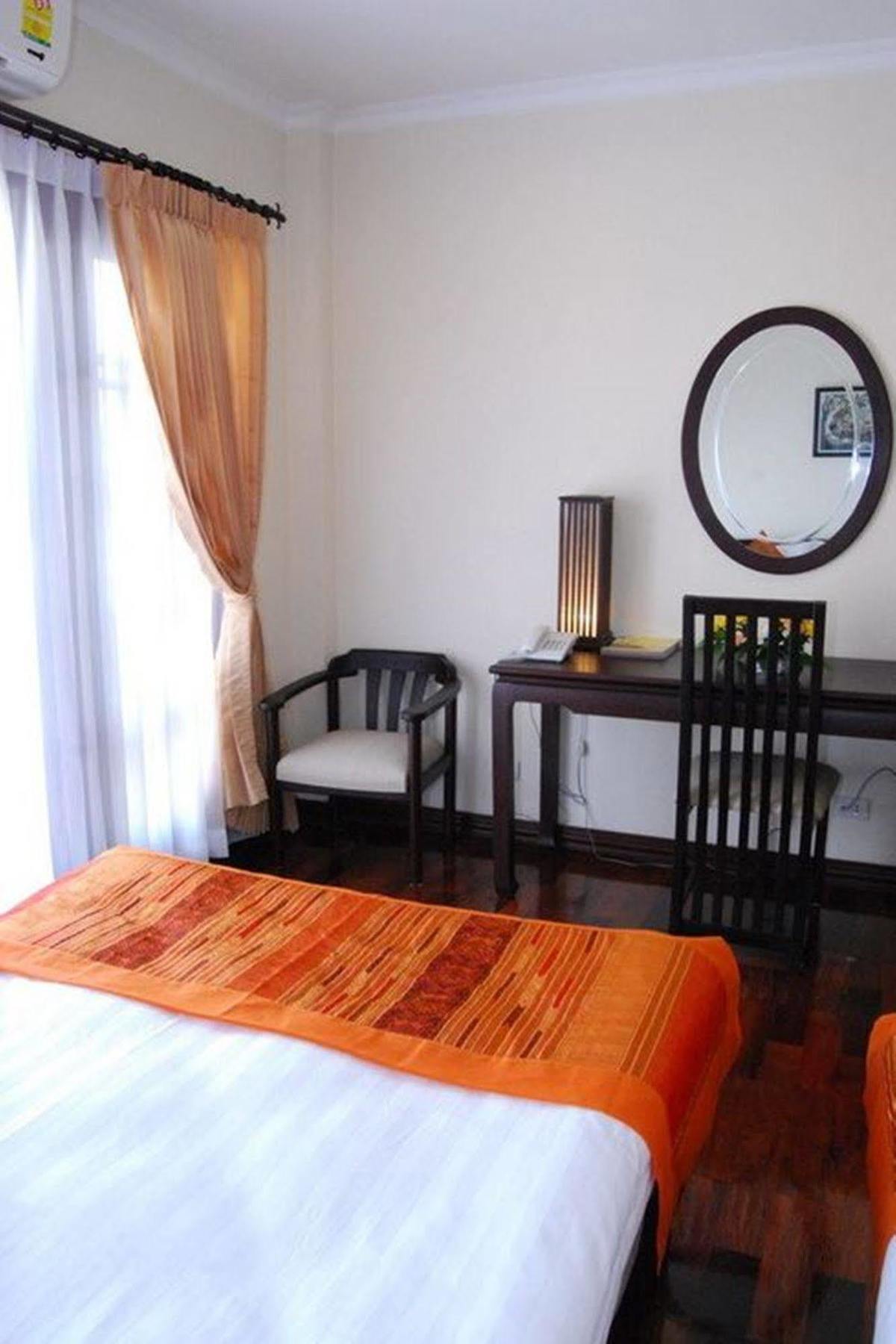 Vayakorn Inn Vientiane Exteriör bild
